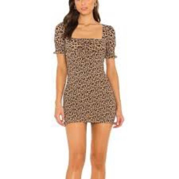 NWT women’s MAJORELLE X REVOLVE leopard print Lexi Smocked Mini Dress SZ SMALL - Picture 1 of 8